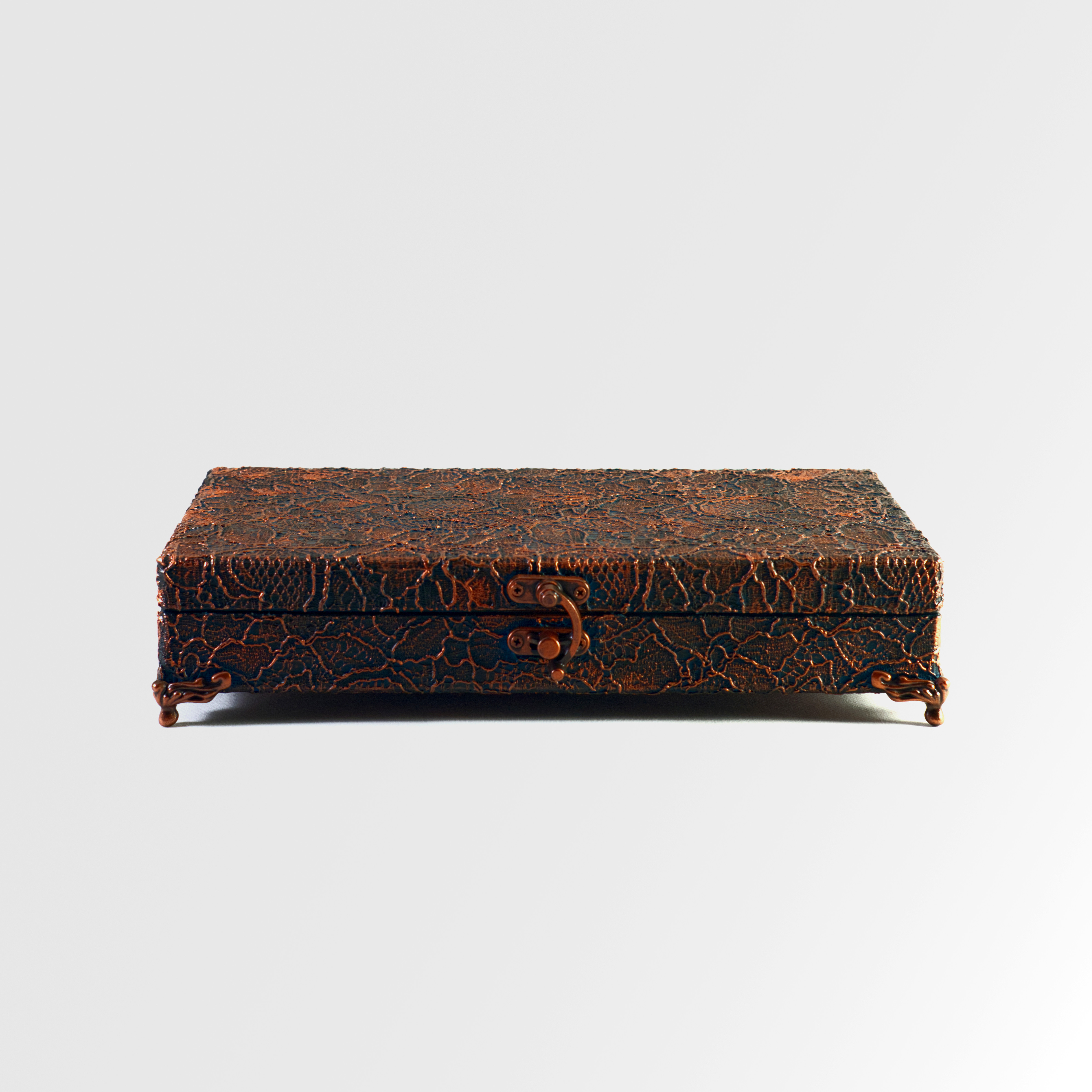 Bakır Dantel Dokulu Vintage Tarz Kutu