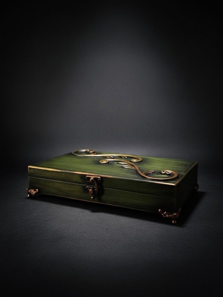 Altın Varak Desenli Takı Kutusu