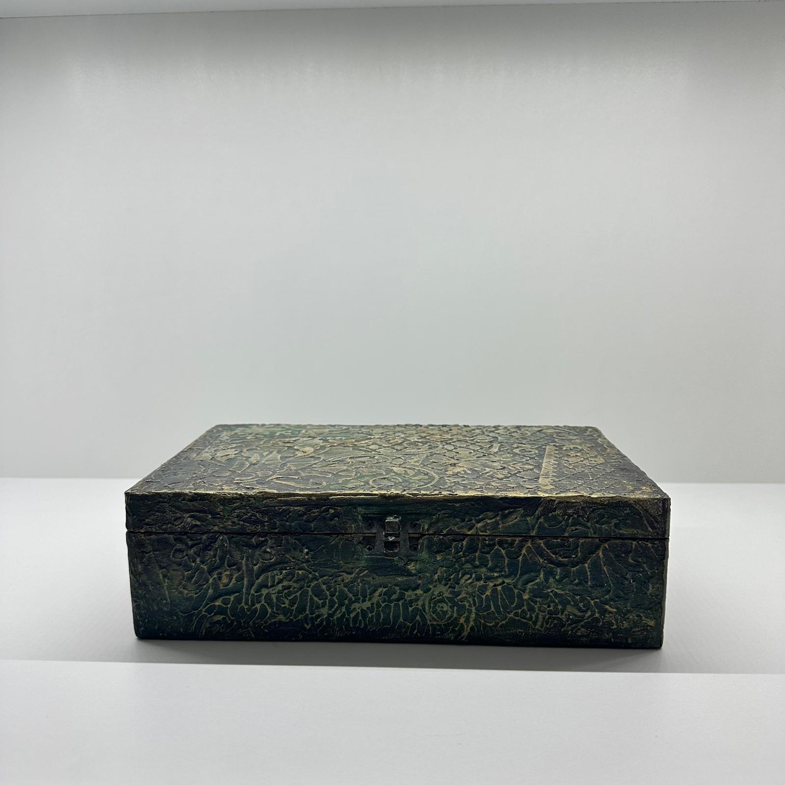 Kabartmalı Aksesuar Kutusu