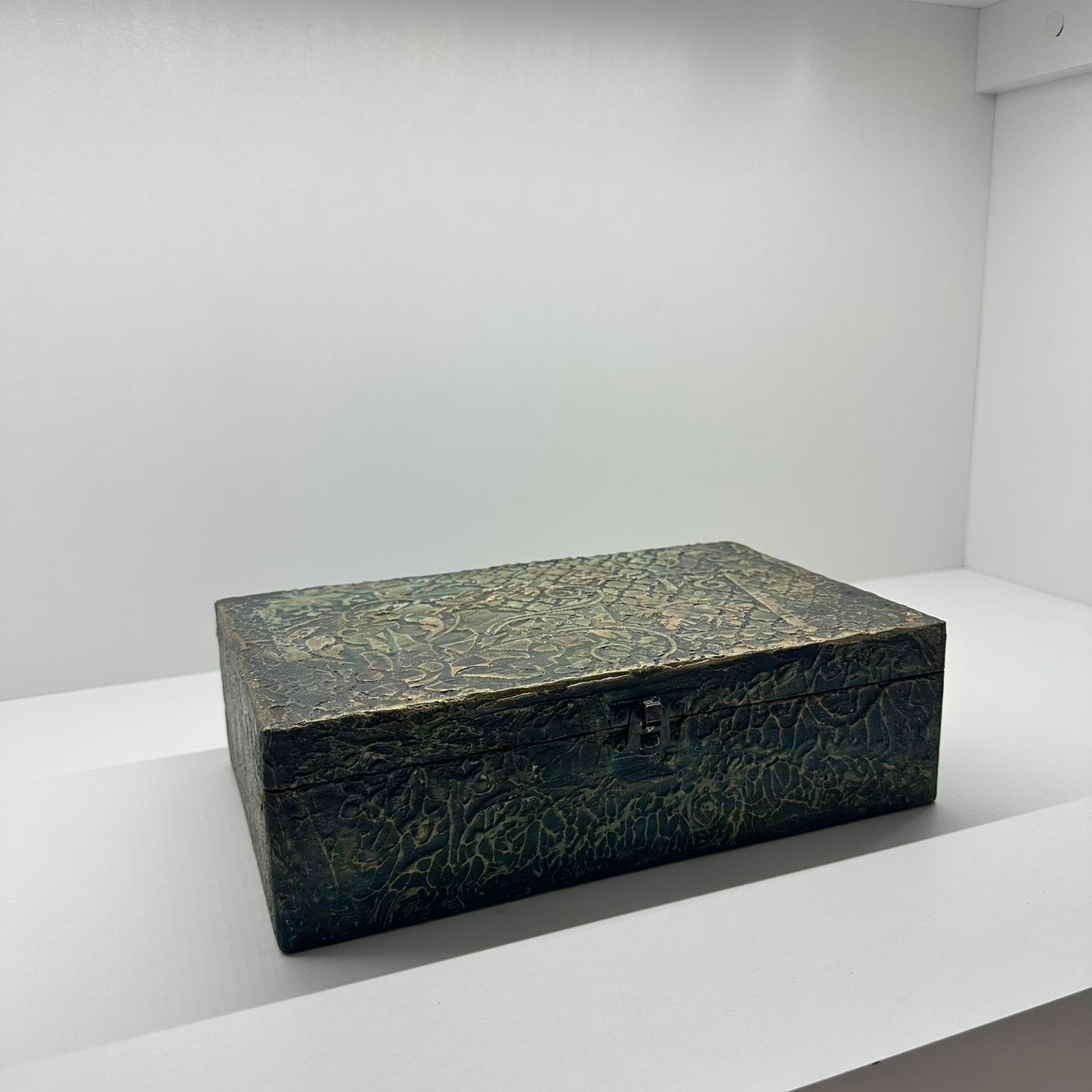 Kabartmalı Aksesuar Kutusu