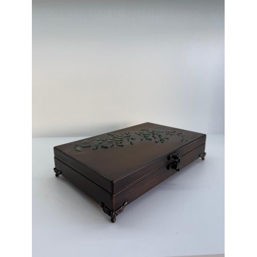 Yaprak Desen Kabartmalı Takı Kutusu